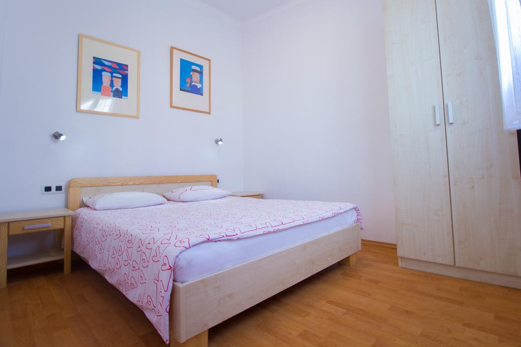 Petrinic Crnogaj Apartment Baska (Krk)